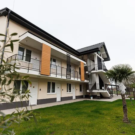 Safari Hotel 3*