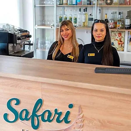 Safari 3* سيغيد