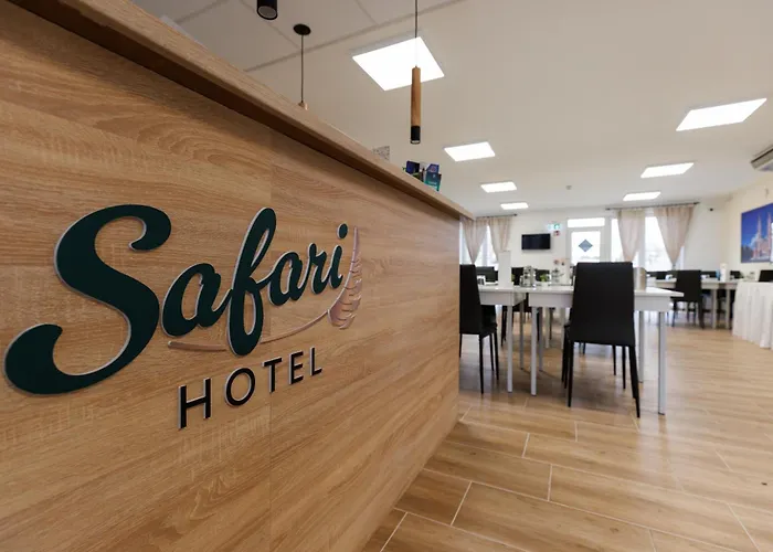 Safari Hotel