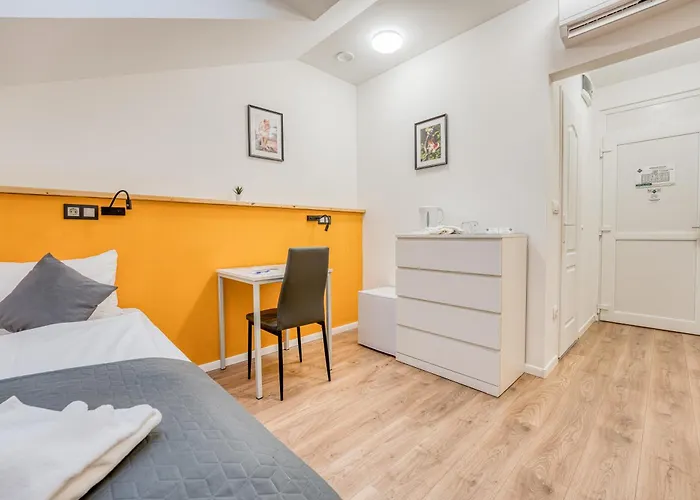 Safari Hotel 3*